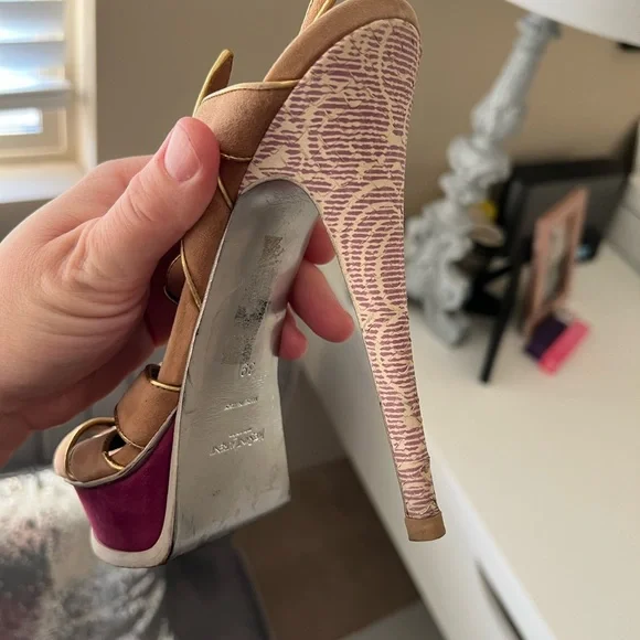 Authentic Yves Saint Laurent Tribute heel 105mm heels purple gold suede sz 39 - Picture 7 of 12